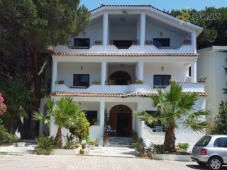 Villa Ujvara
