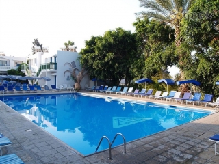 Paphiessa Hotel & Apartments