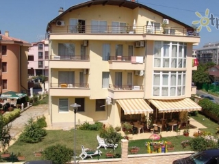 Jussi Family Hotel