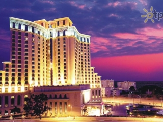 Baohong Hotel