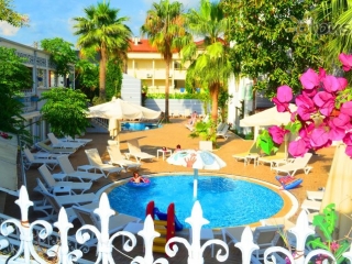 Sunbird Apart Hotel