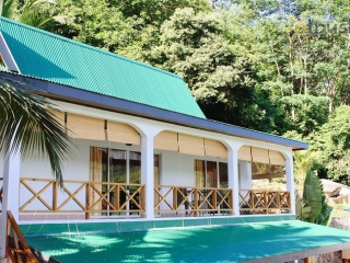 South Point Chalets