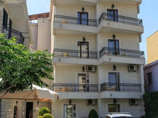 Lucic Hotel