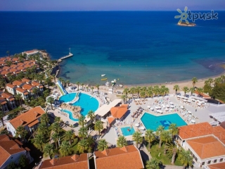 Club Tarhan Beach