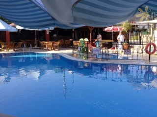 Semoris Hotel