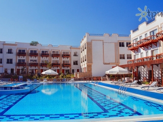 Falcon Naama Star
