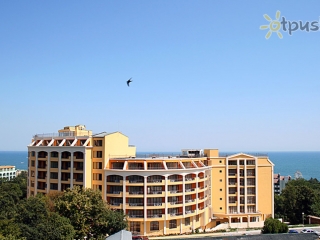 Central Golden Sands
