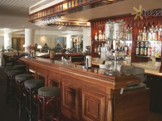 Queen’S Bay Hotel