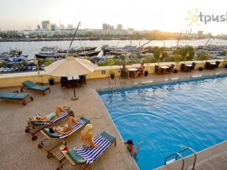 Carlton Tower Hotel