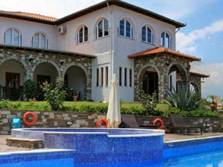 Zeus Hotel