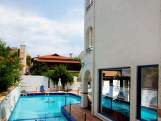 Golden Beach Hotel-Apartments