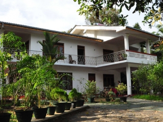 Polina Resort Hikkaduwa