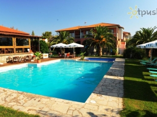 Hanioti Village & Spa Resort