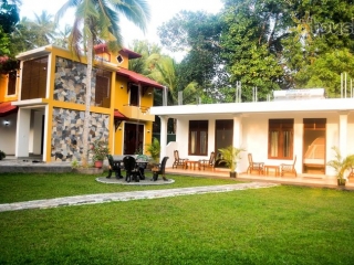Villa De White Sambur