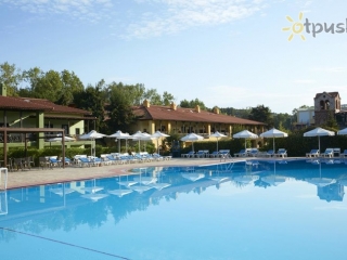 Simantro Beach