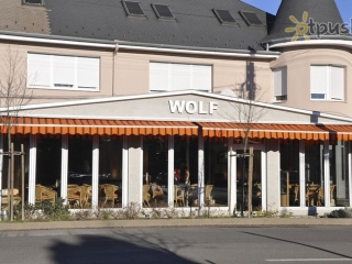 Wolf Hotel