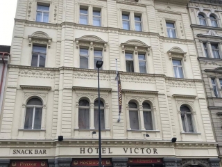 Victor