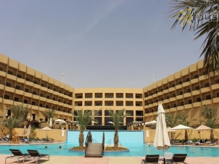 Grand East Hotel
