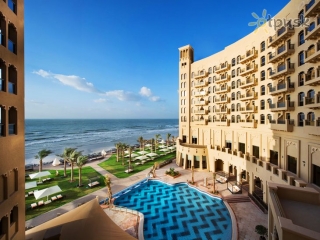Bahi Ajman Palace Hotel