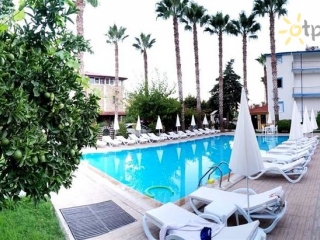 Iris Garden Hotel